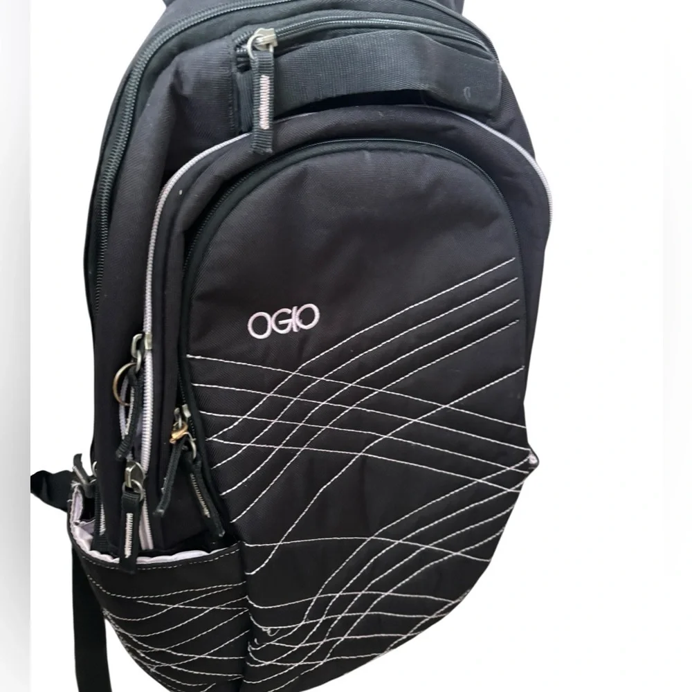 Ogio Women’s Synthesis Pack Urban Collection Backpack Black Lilac
